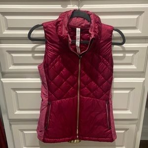Lululemon burgundy vest excellent condition- maybe worn once or twice